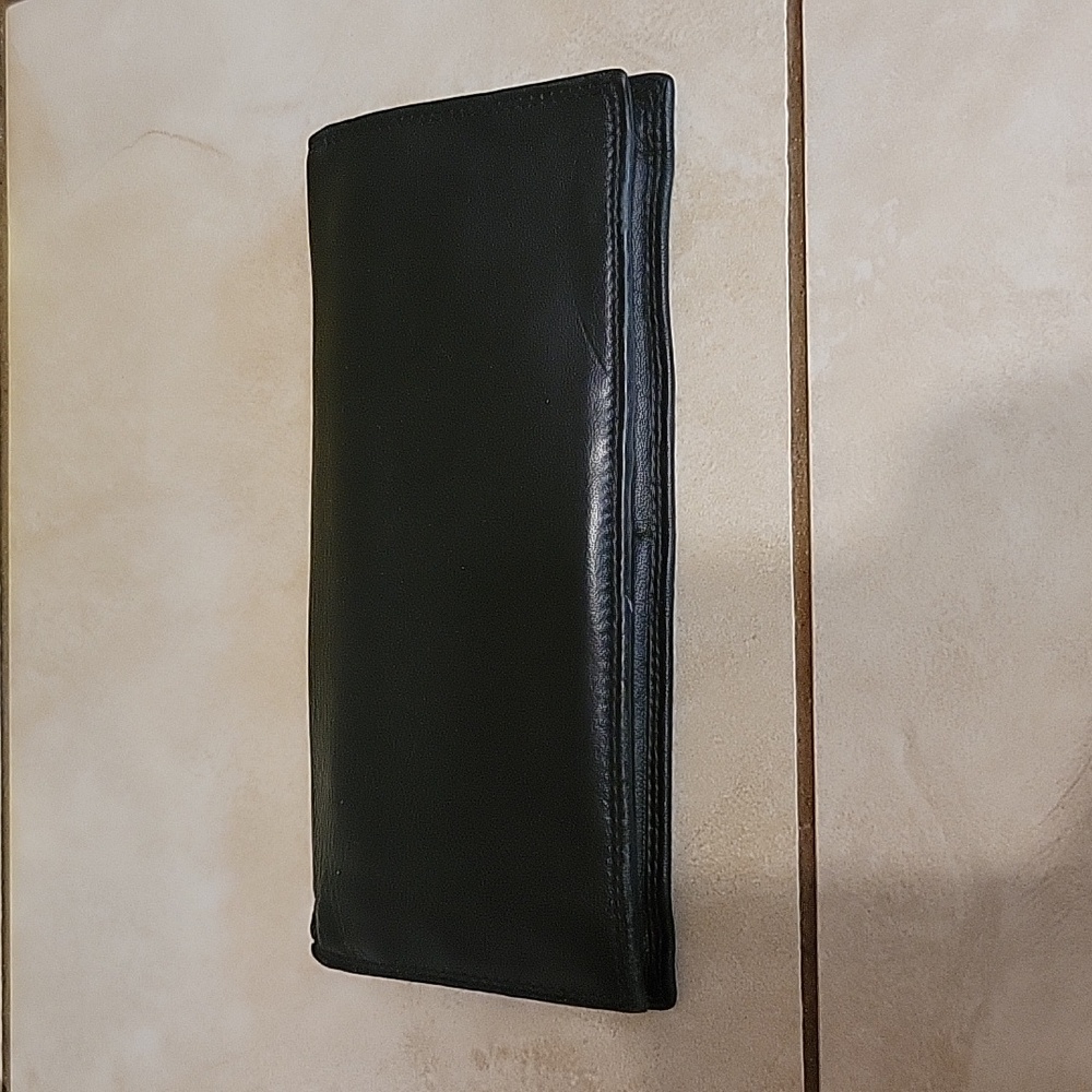Large Black Soft Leather Billfold Wallet Card Holder